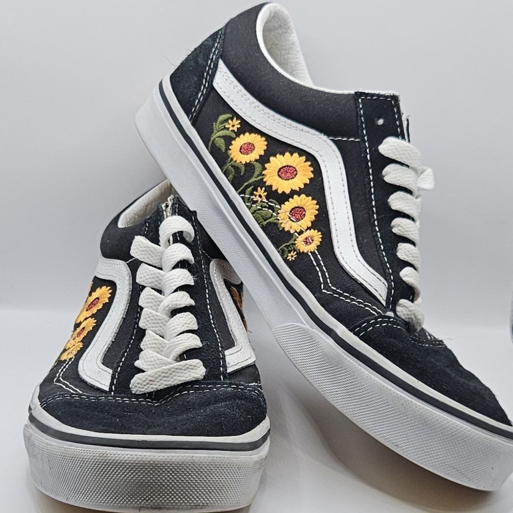 Vans Old Skool Sunflowers Skate Shoe - Black